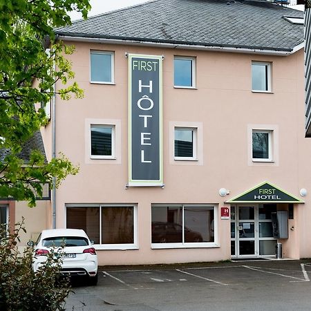 Hotel First רודז מראה חיצוני תמונה